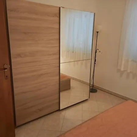 Apartment In Mit Privatem Parkplatz