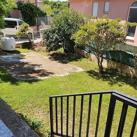 Ferienwohnung In Banjole Mit Privatem Parkplatz Apartment Banjole
